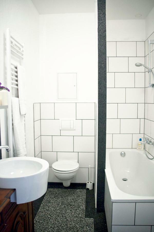 3 Bedroom Apartment ベルリン エクステリア 写真
